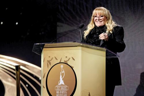 make-up-artists-hair-stylists-guild-awards-2009